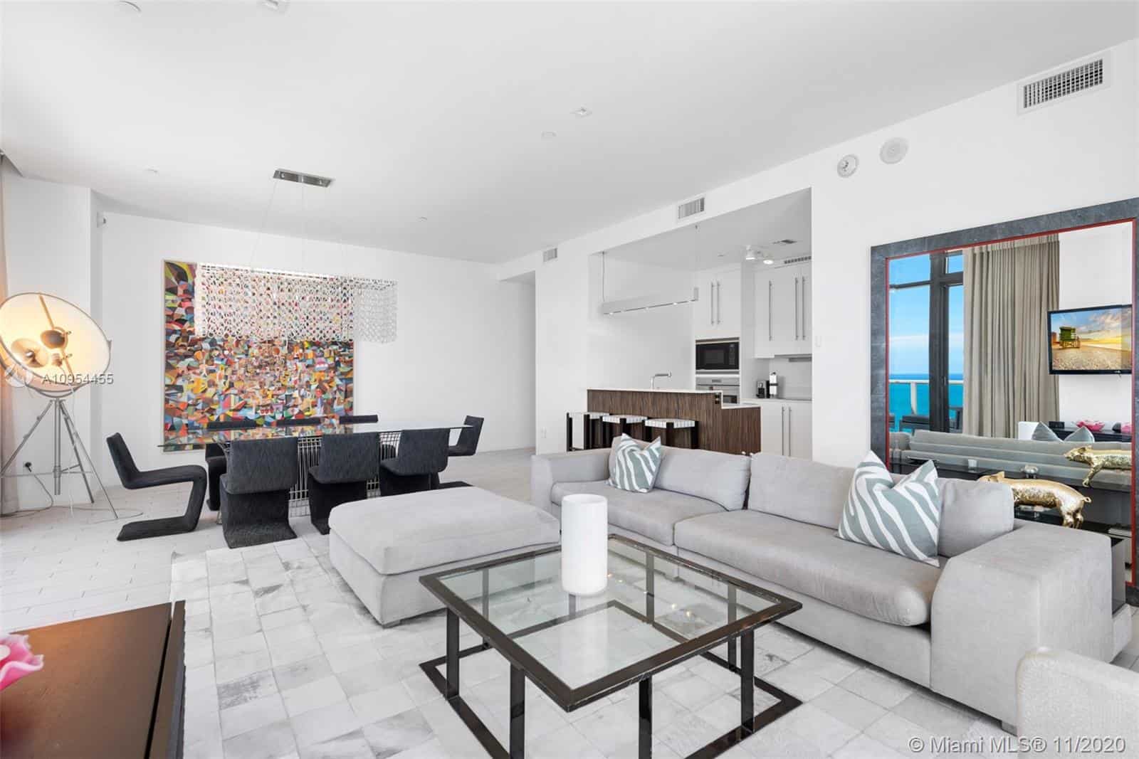 2201 COLLINS AVE #UPH6, MIAMI BEACH, FL 33139: Ultra-Luxury Condos for Sale in Miami Beach 