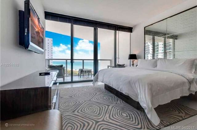 2201-Collins-Avenue-#815-Waterfront-home-in-Collins-Avenue