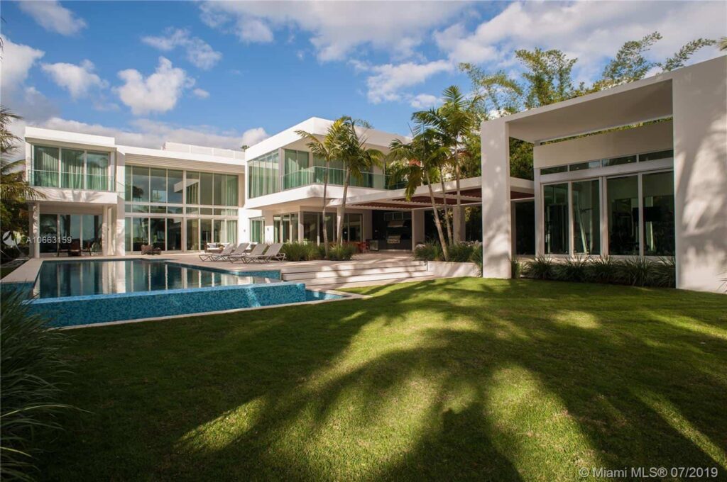 Luxury mansions for sale in Miami Beach: 30 Palm Av, Miami Beach, FL 33139