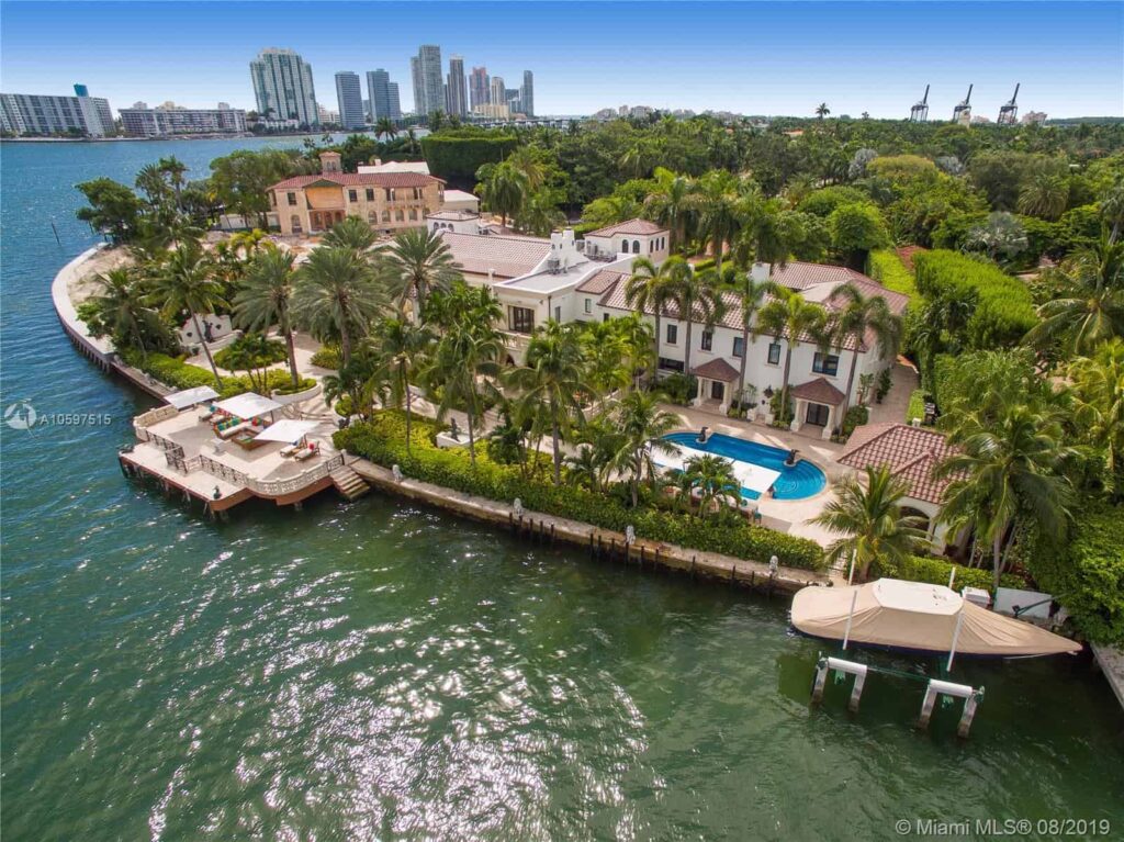 Luxury mansions for sale in Miami Beach: 46 Star Island Dr, Miami Beach, FL 33139