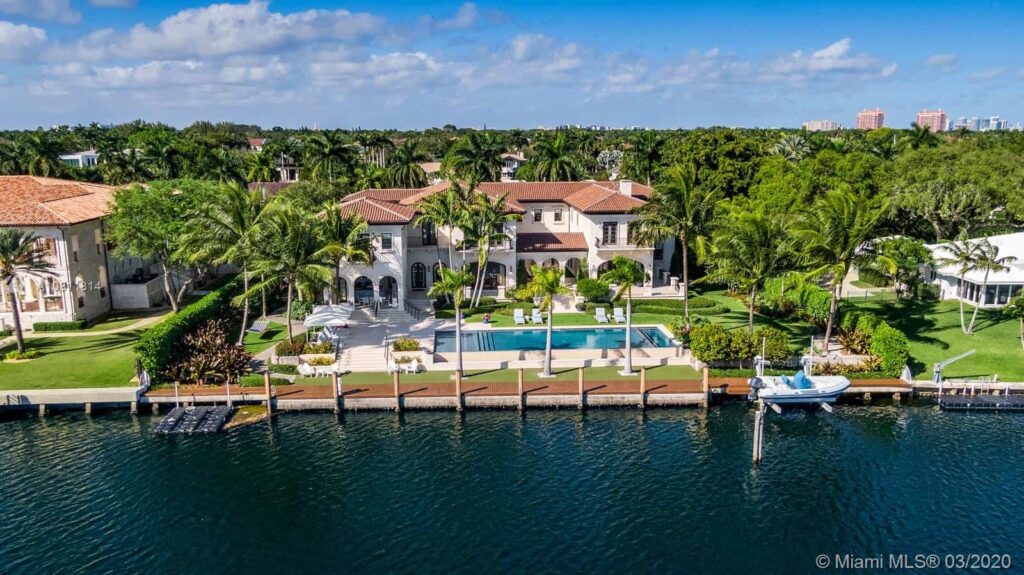 Coral Gables Waterfront Homes for sale - 500 ARVIDA PKWY, CORAL GABLES, FL 33156