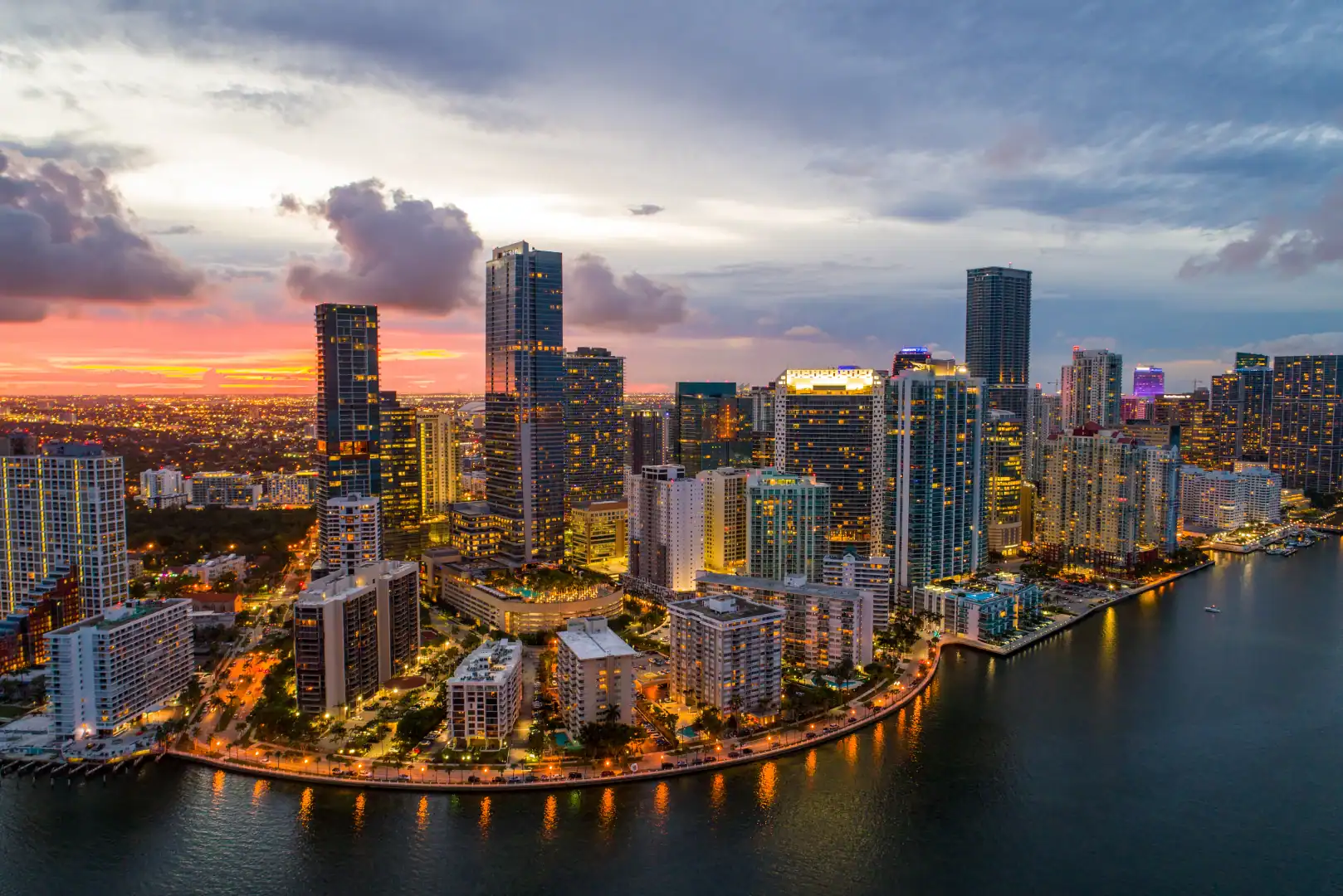 Strategic Methods for Finding Top Luxury Real Estate Advisors