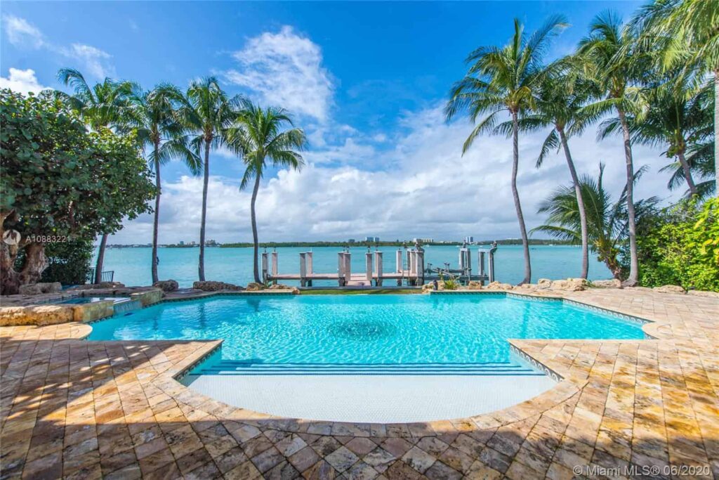 240 BAL BAY DR, BAL HARBOUR, FL 33154 - Bal Harbour Waterfront Home for sale