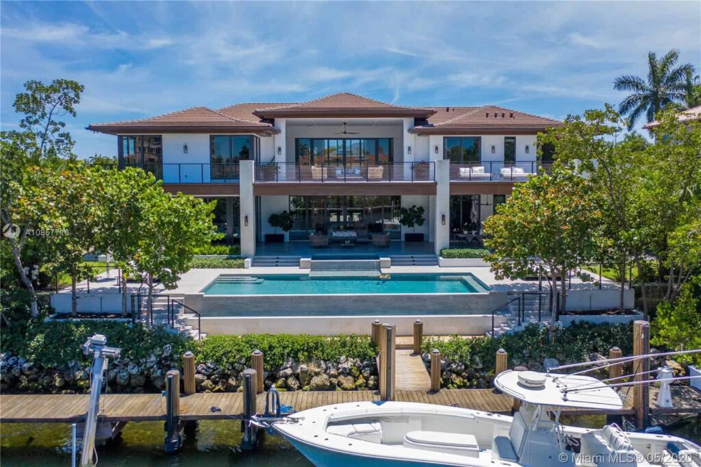 287 RADA CT, CORAL GABLES, FL 33143 - Waterfront Home in Coral Gables