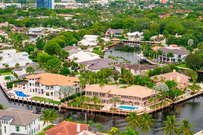 Best Neighborhoods in South Miami