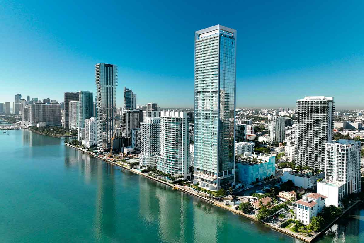 Bayfront Living with Urban Access