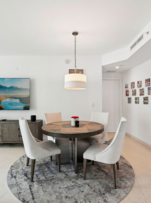 Carbonell Residence #1009 23 Carbonell Residence Images