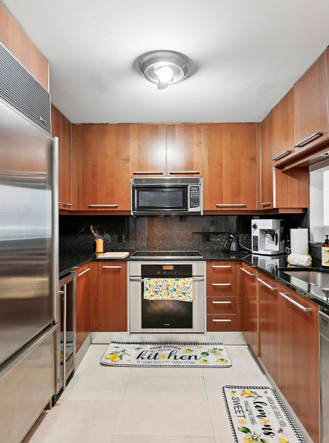 Carbonell Residence #1009 22 Carbonell Residence Images