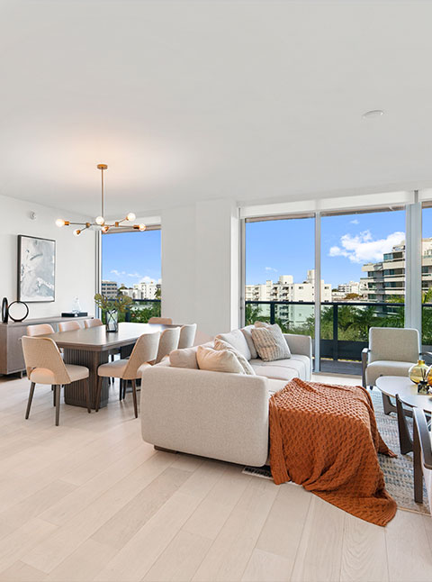 La Baia South Images