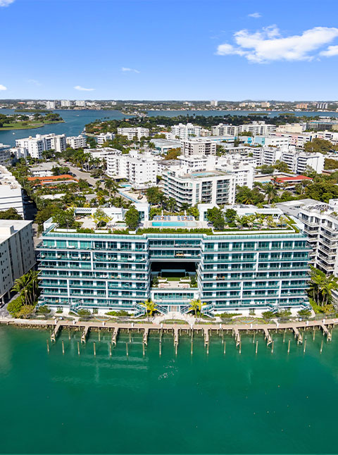 La Baia South Images