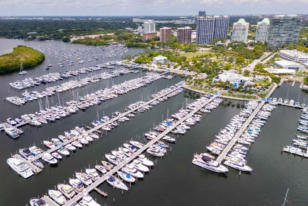 Top 6 Gated Communities in Coconut Grove