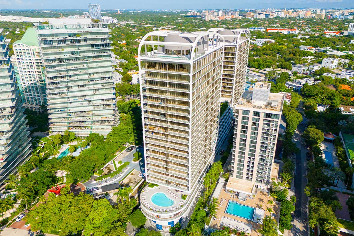Does buying a home in Miami automatically make someone a Florida resident for tax purposes