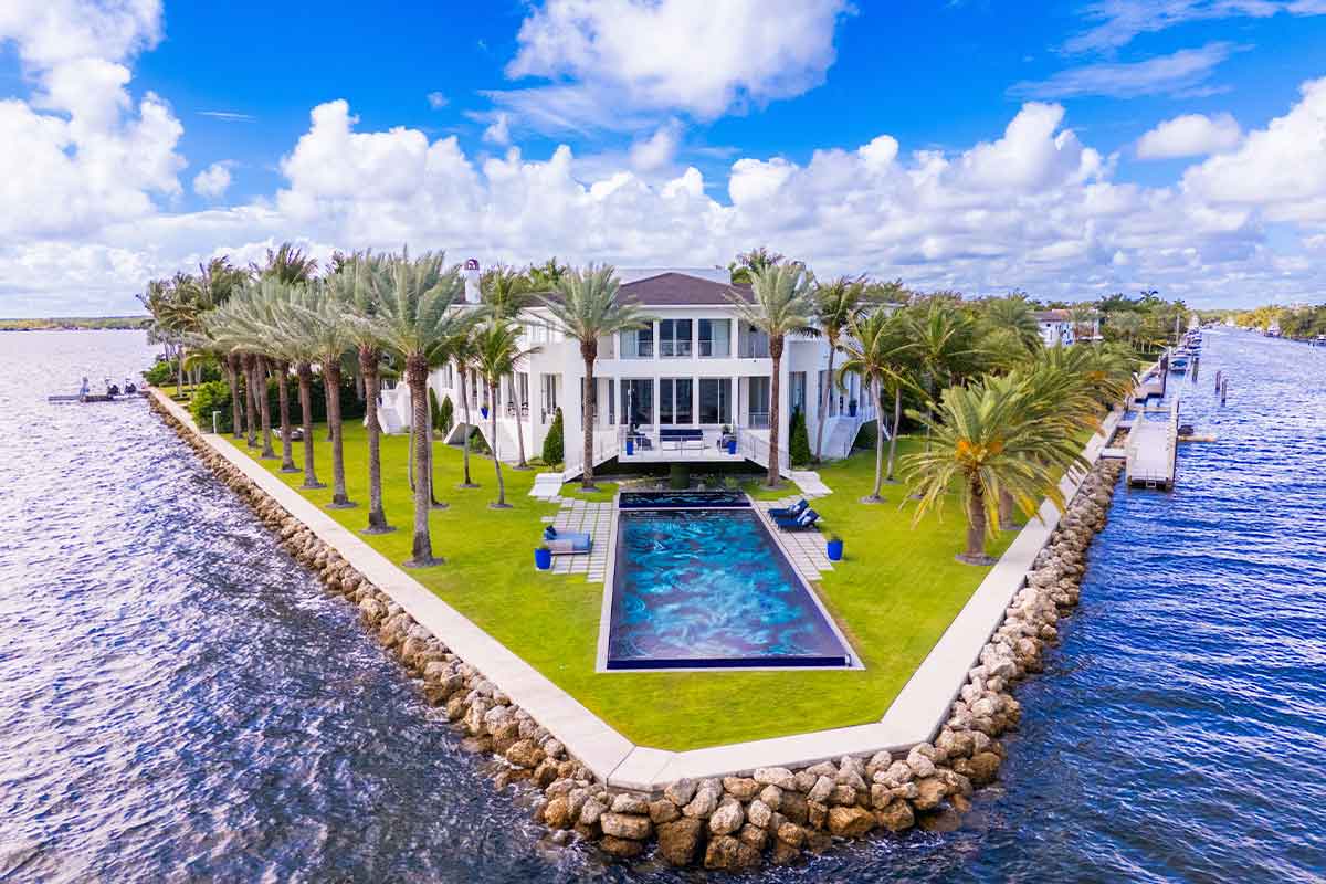 How Do Buyers Evaluate Condos and Waterfront Homes Here