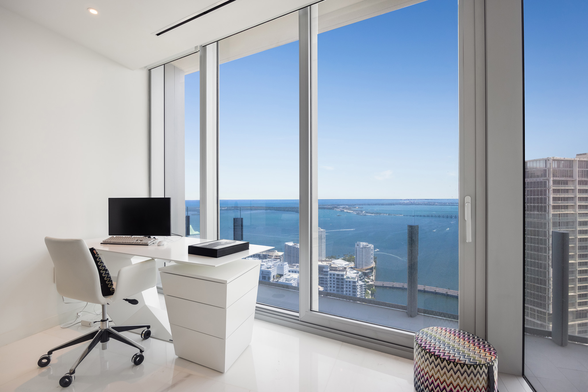 Aston Martin Residences #5205W