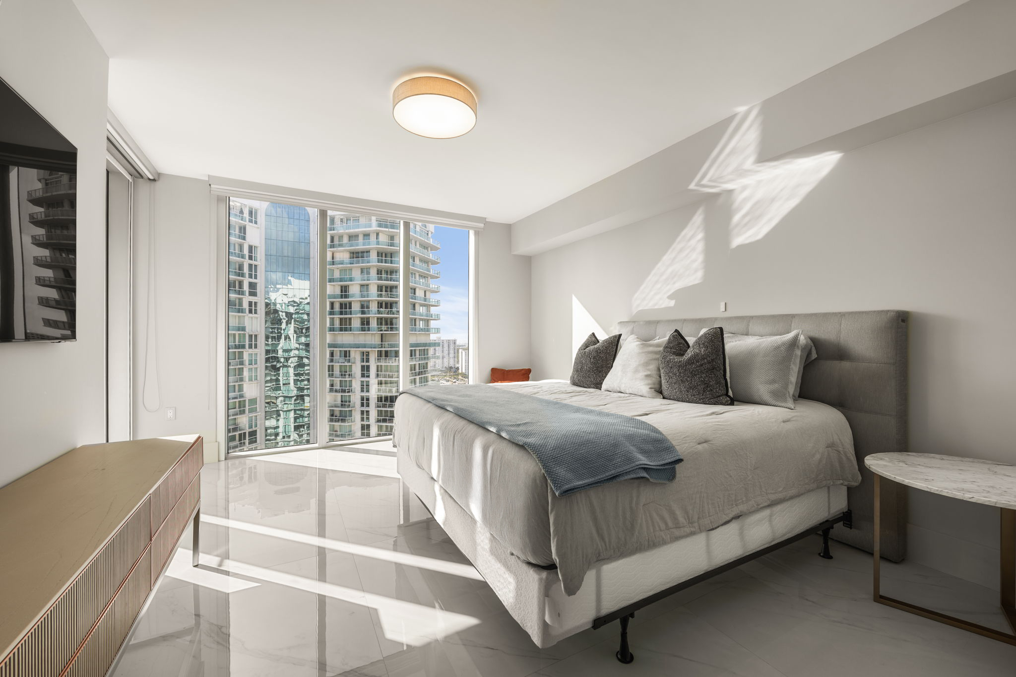 Parque Towers #4-2202