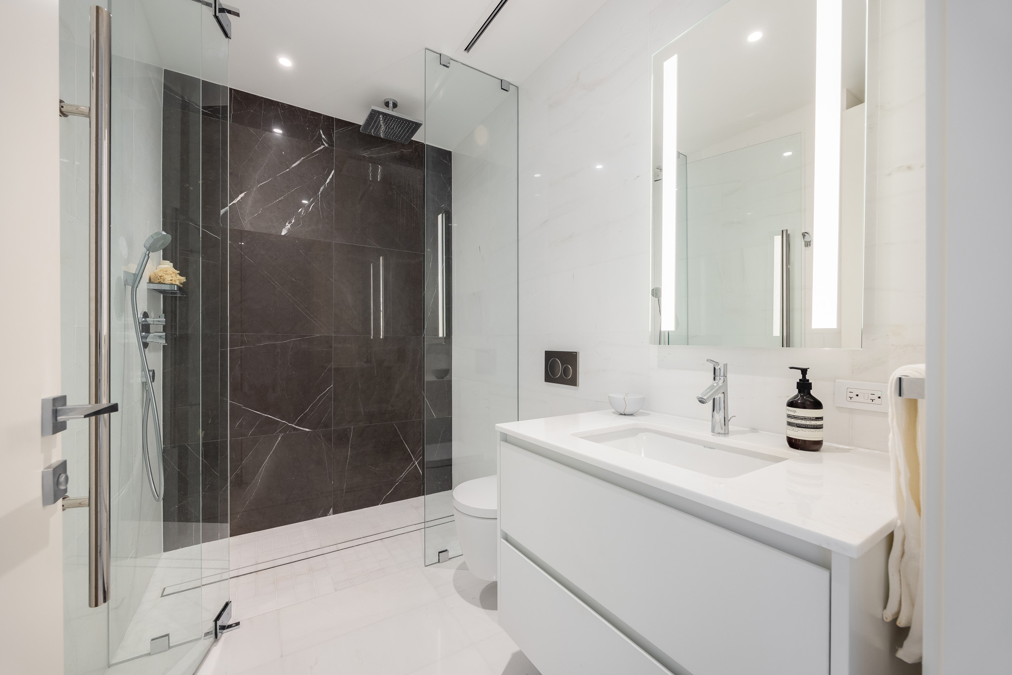 Aston Martin Residences #5205W 25 Aston Martin Residences #5205W