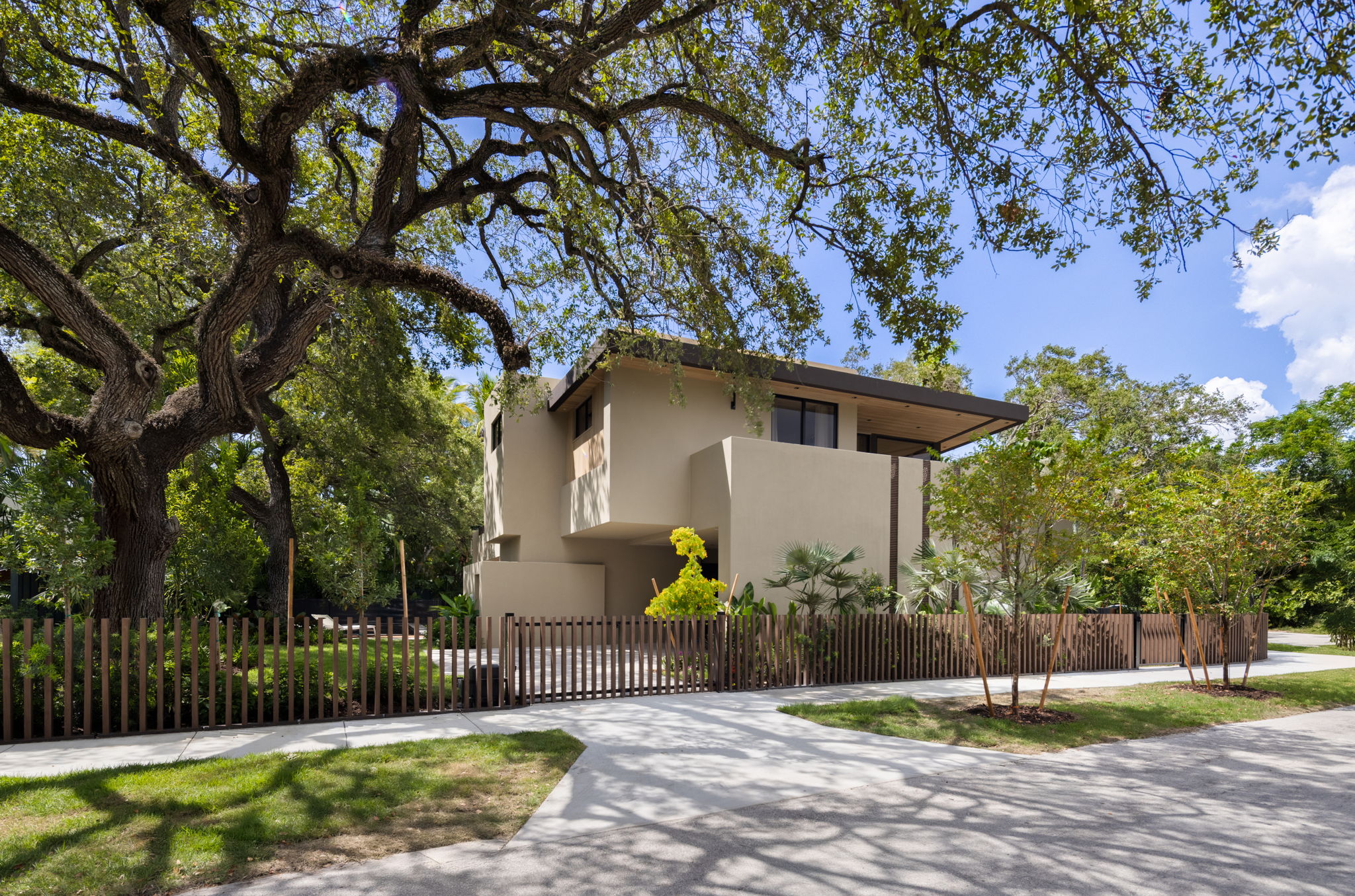 1698 Tigertail Avenue - Peacock house