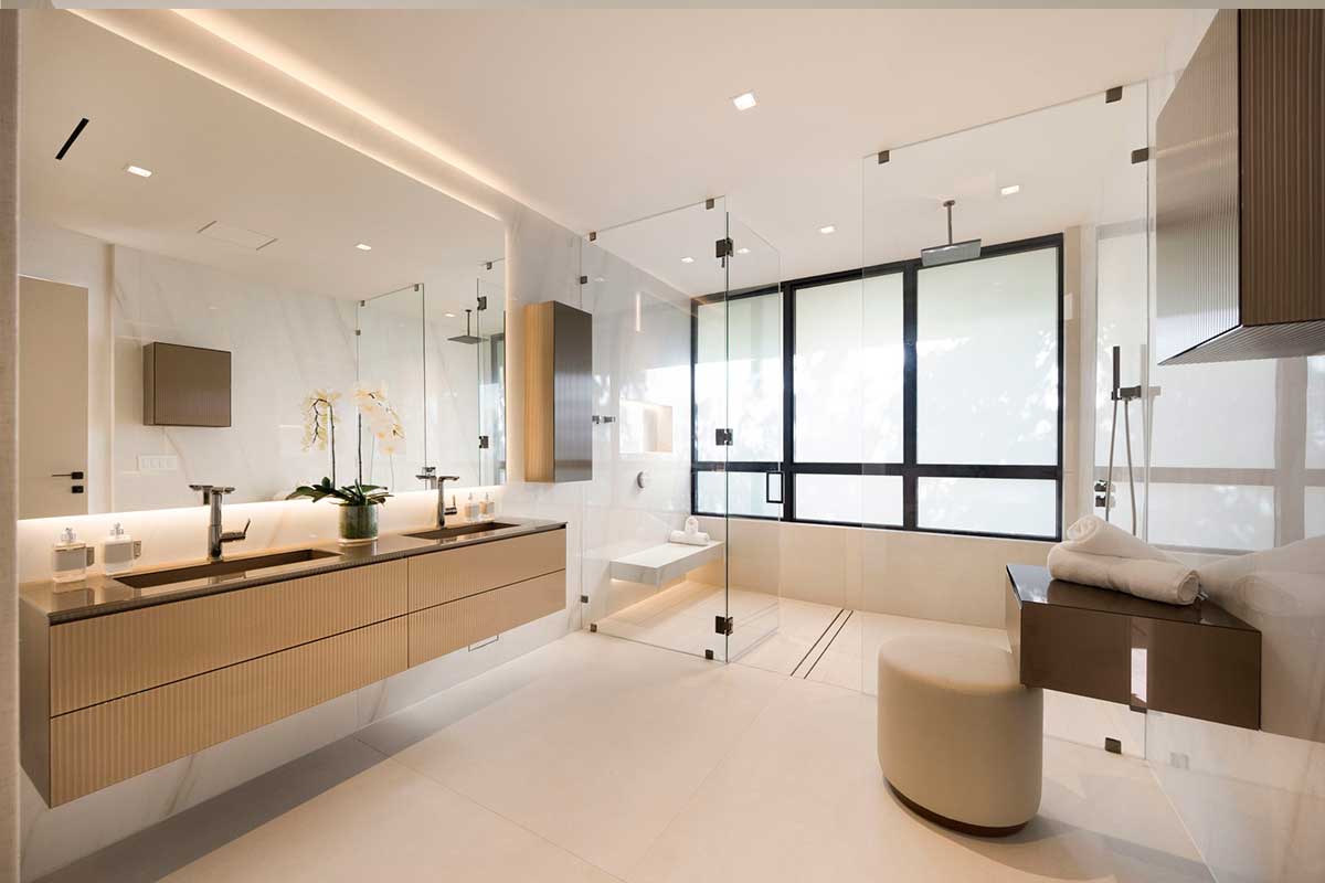 How Does Peacock House Reflect the North Coconut Grove Lifestyle