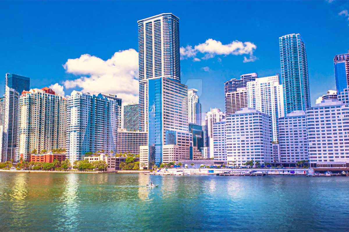 How Does the Ivan & Mike Team Guide Discerning Clients Through Miami’s Evolving Urban Core