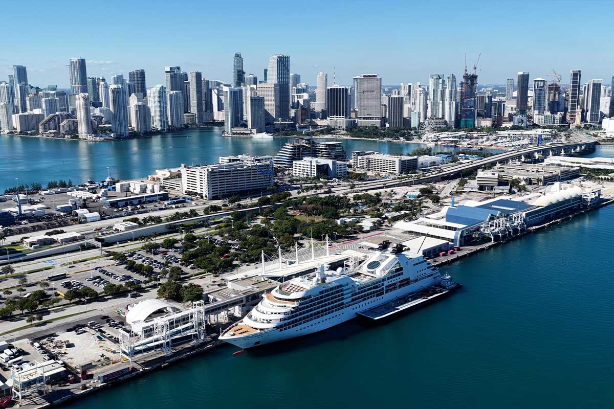 What Are the Core Specifications of Carnegie Mellon University’s Planned Miami Campus