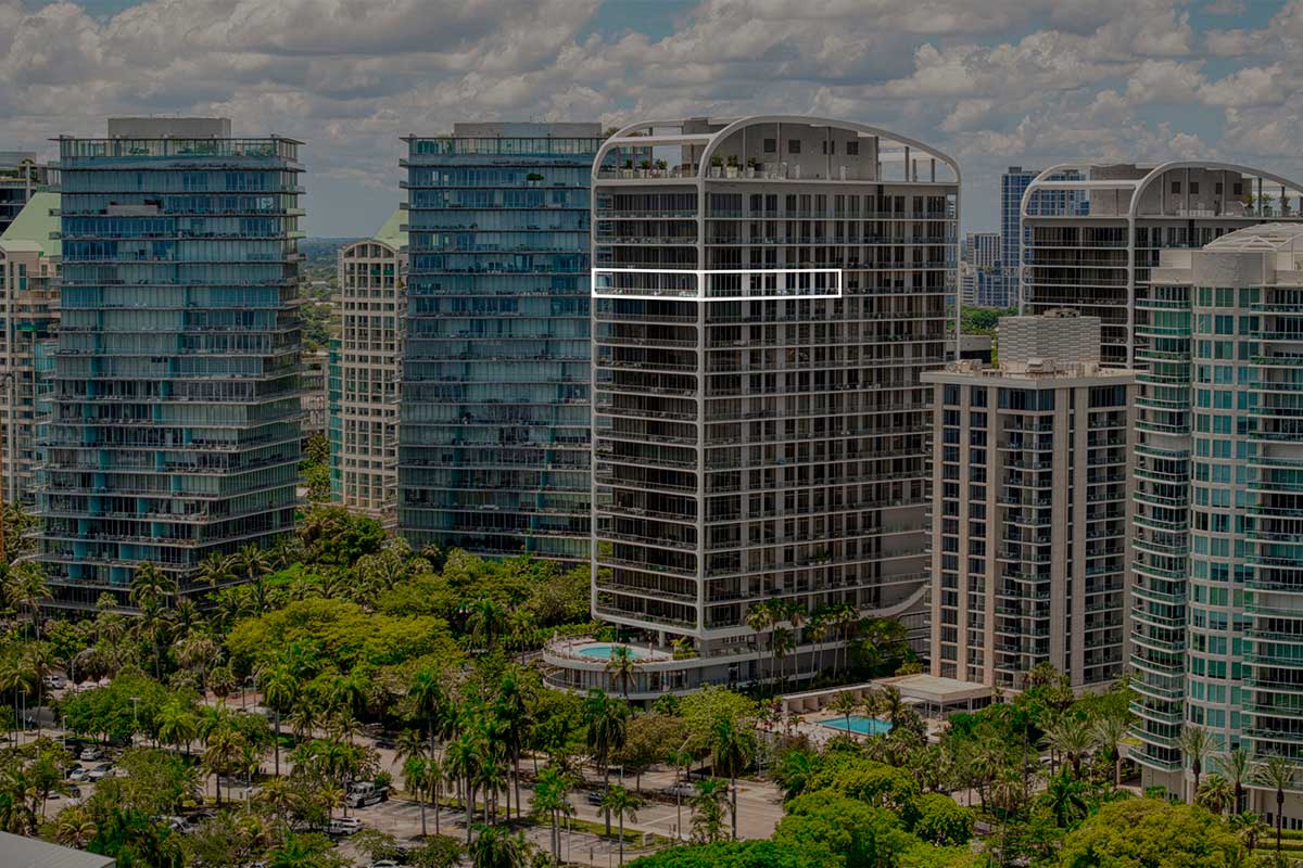 A Wraparound Terrace and Views Across Miami